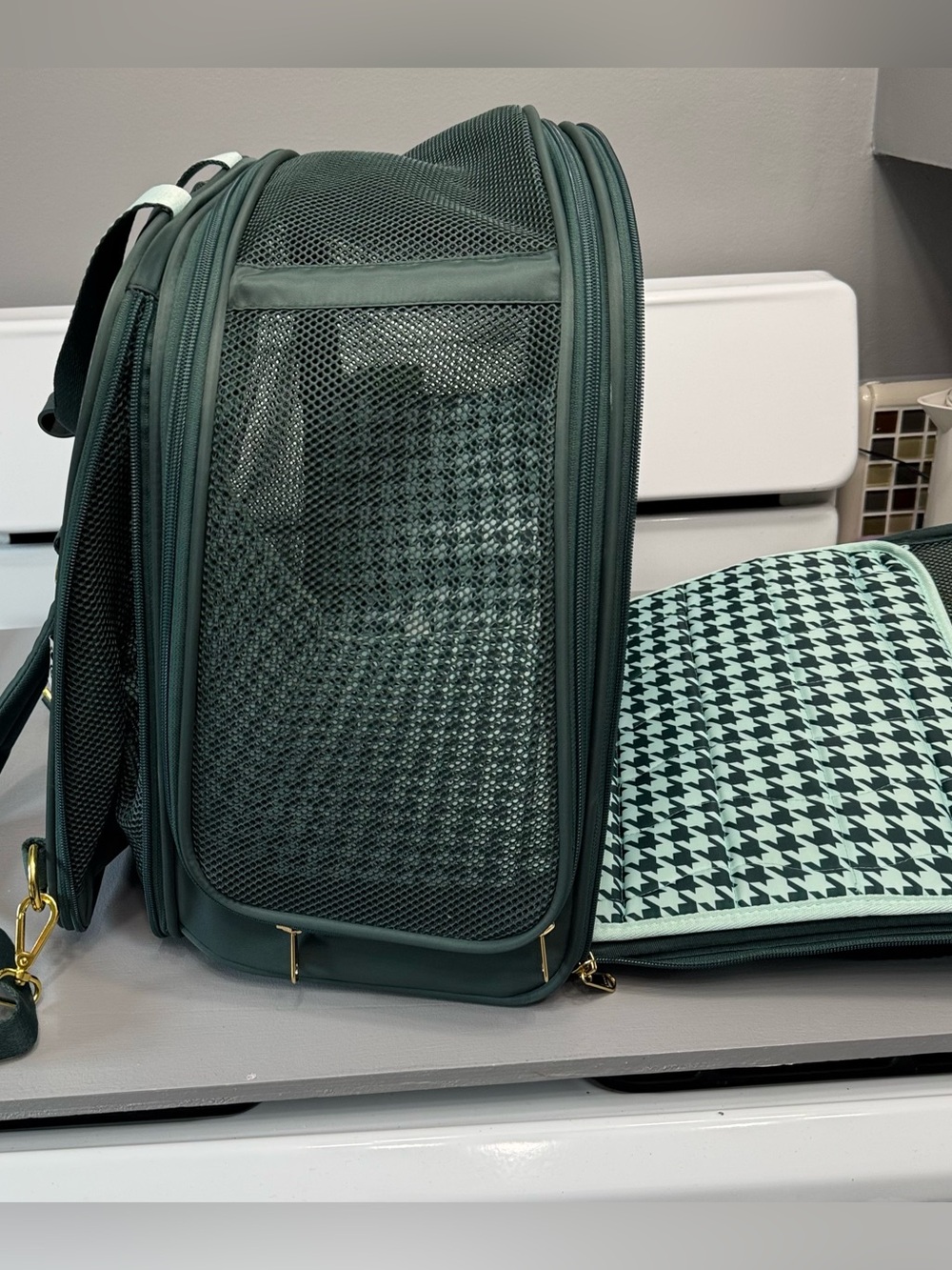Cuddle Collab x TARGET Backpack Convertible Pet Carrier NWT - Picture 8 of 13